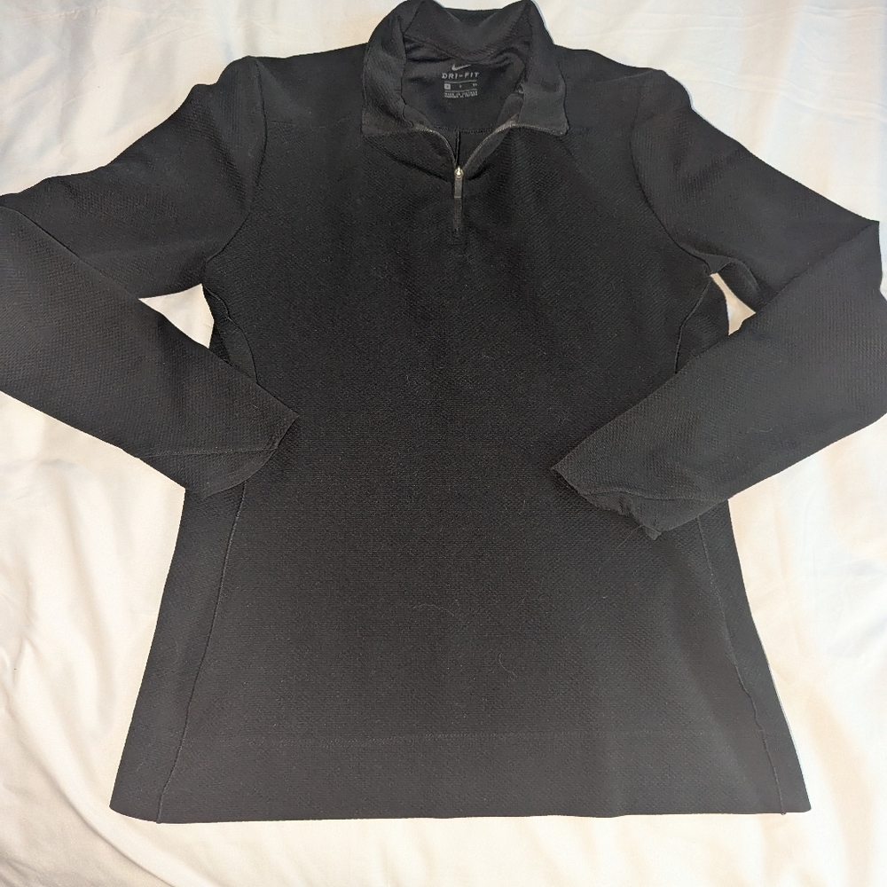 Nike Women's Small Black Dri-Fit Long Sleeve‎ Quarter Zip Sweatshirt